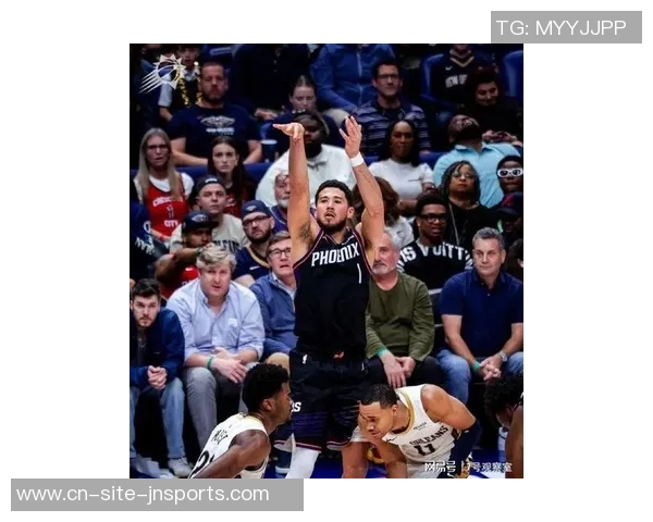 狄龙三分手感不佳仅中一球贡献14分4板1助2断并压哨罚球两次