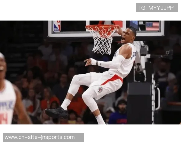 快船状态回暖近11场赢9场距离附加赛区仅差一场奋力追赶 快船状态回暖近11场赢9场距离附加赛区仅差一场奋力追赶